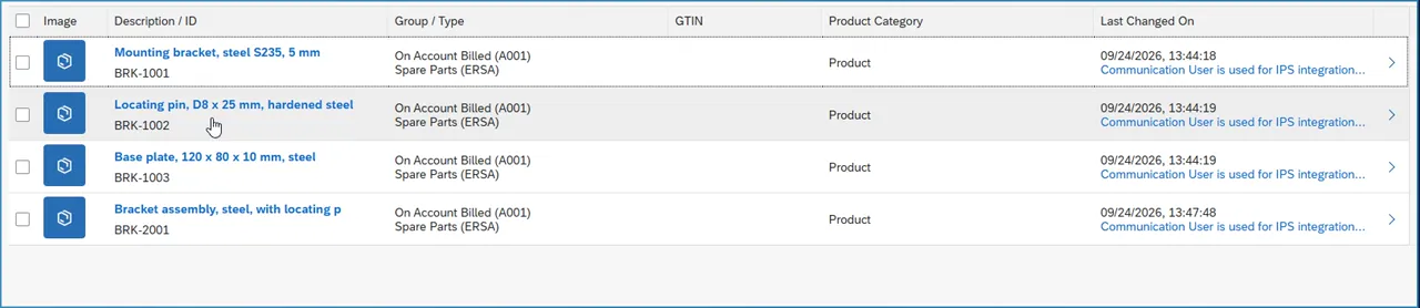 SAP S/4HANA product list with the four products sent from Vault, their descriptions, product group A001 and type ERSA